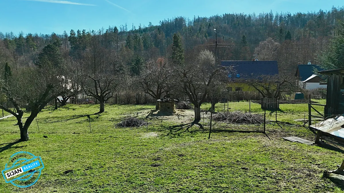 Prodej stavebního pozemku 1160 m²